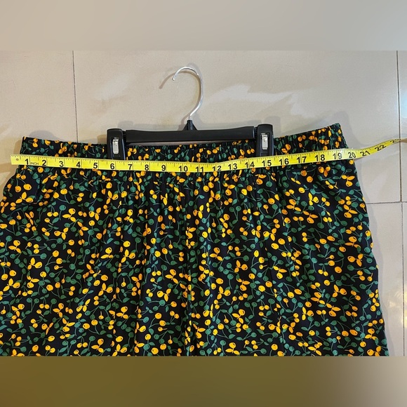 Curations wide legs pants Size 1XP 100% ViscosesLemons 🍋 Vibrantmaternity pants - Picture 8 of 16